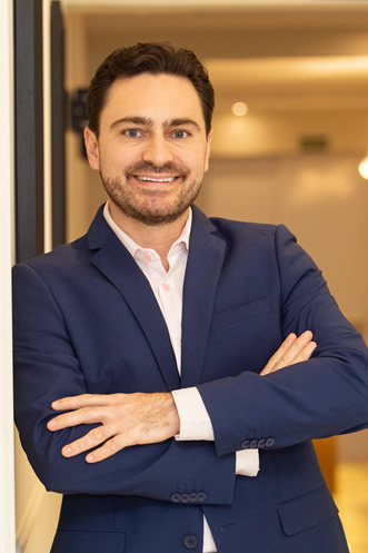 Dr. Fernando F Franco